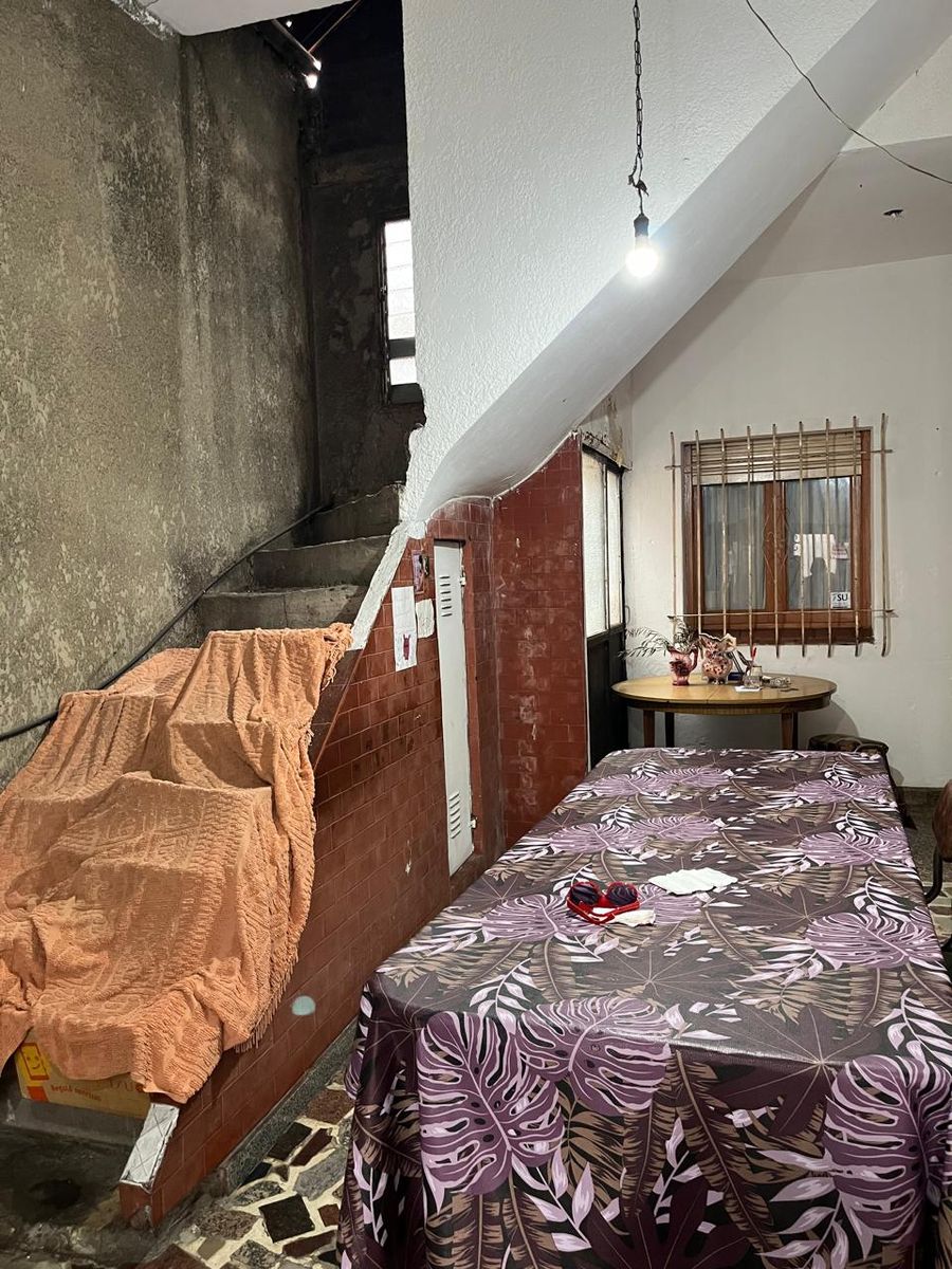 VENTA CASA 4 AMBIENTES. ISIDRO CASANOVA - 24