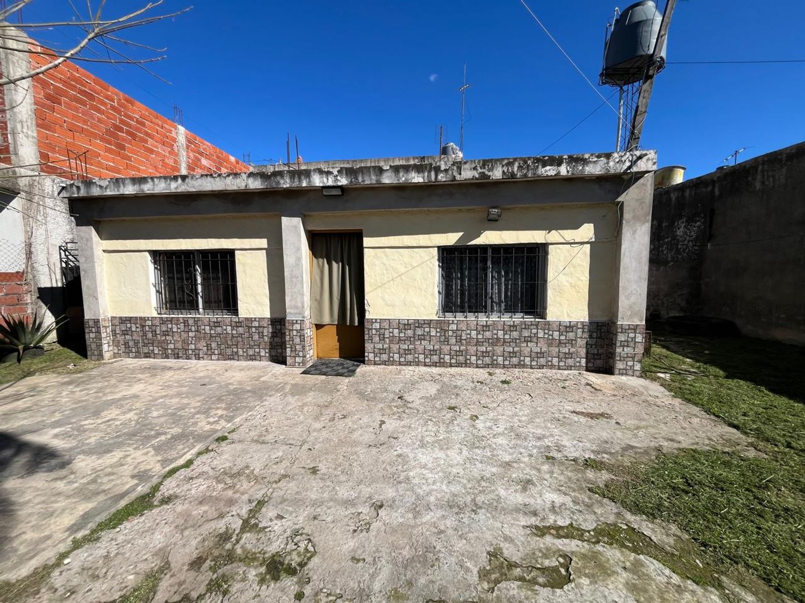 VENTA CASA 4 AMBIENTES. BARRIO EL PORVENIR RAFAEL CASTILLO - 8
