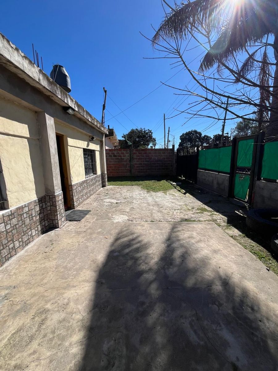 VENTA CASA 4 AMBIENTES. BARRIO EL PORVENIR RAFAEL CASTILLO - 10