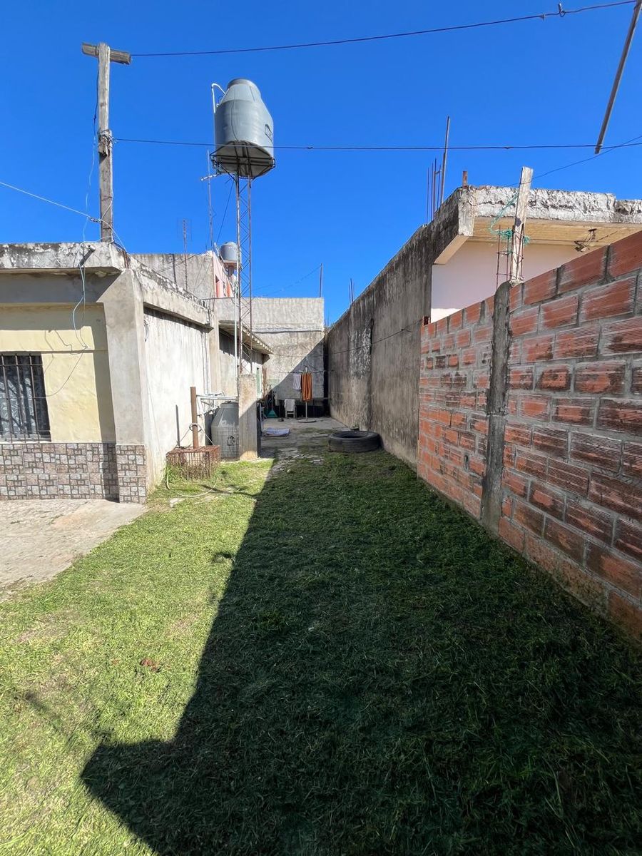 VENTA CASA 4 AMBIENTES. BARRIO EL PORVENIR RAFAEL CASTILLO - 12
