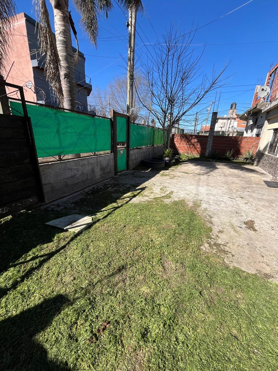 VENTA CASA 4 AMBIENTES. BARRIO EL PORVENIR RAFAEL CASTILLO - 17