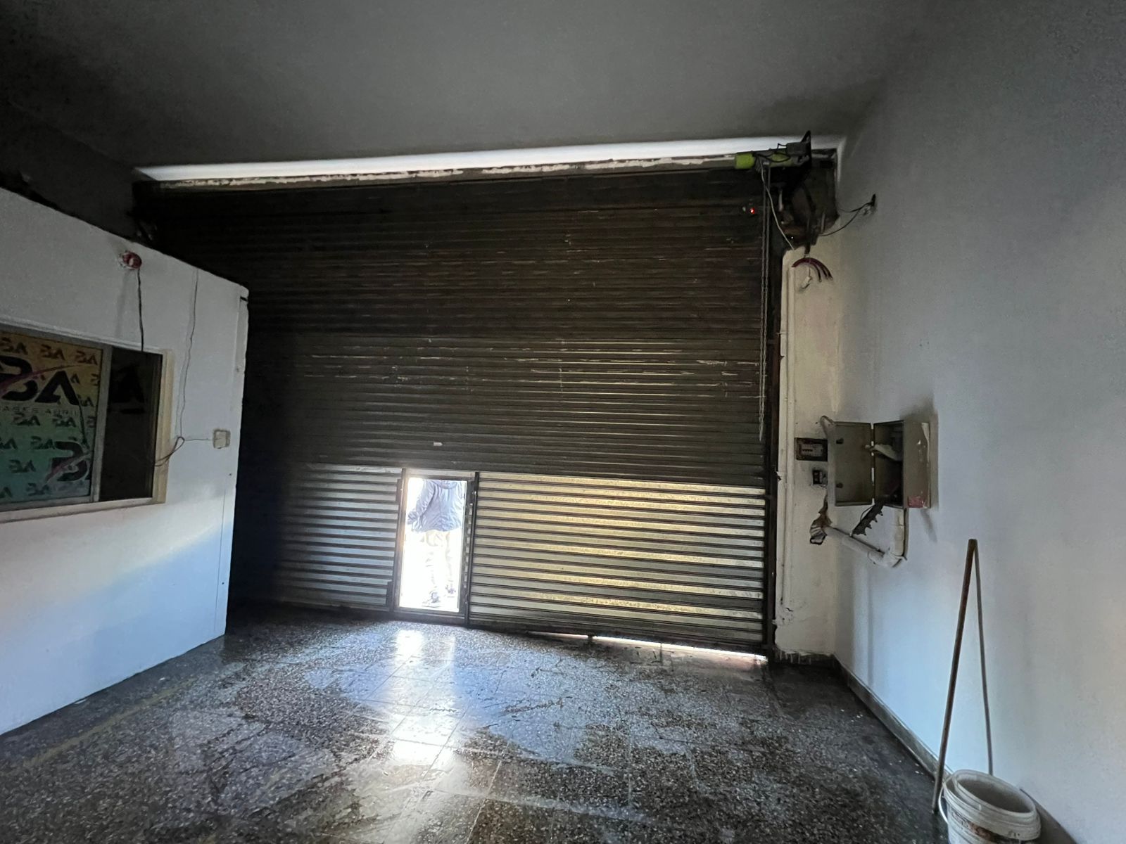 ALQUILER GALPON 240 m2 AVENIDA CROVARA. LA TABLADA - 9