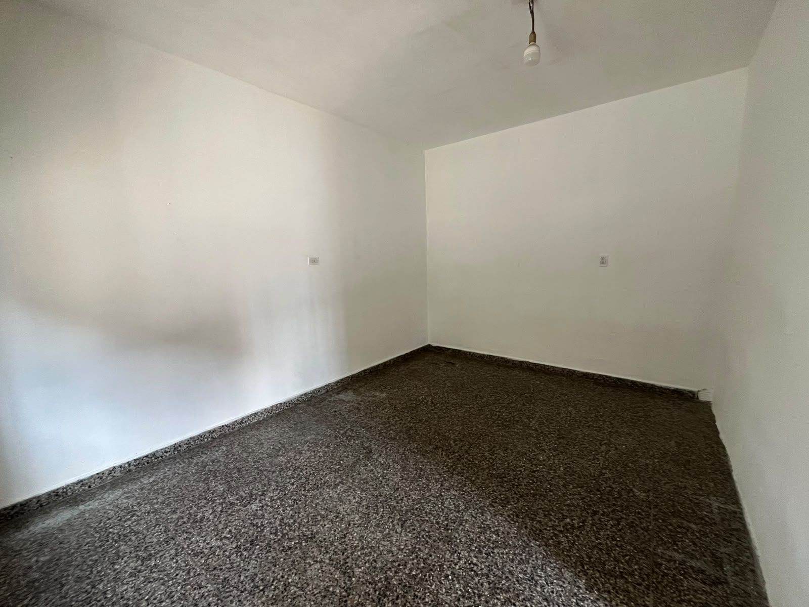ALQUILER DEPARTAMENTO DOS AMBIENTES. LA TABLADA — foto 2