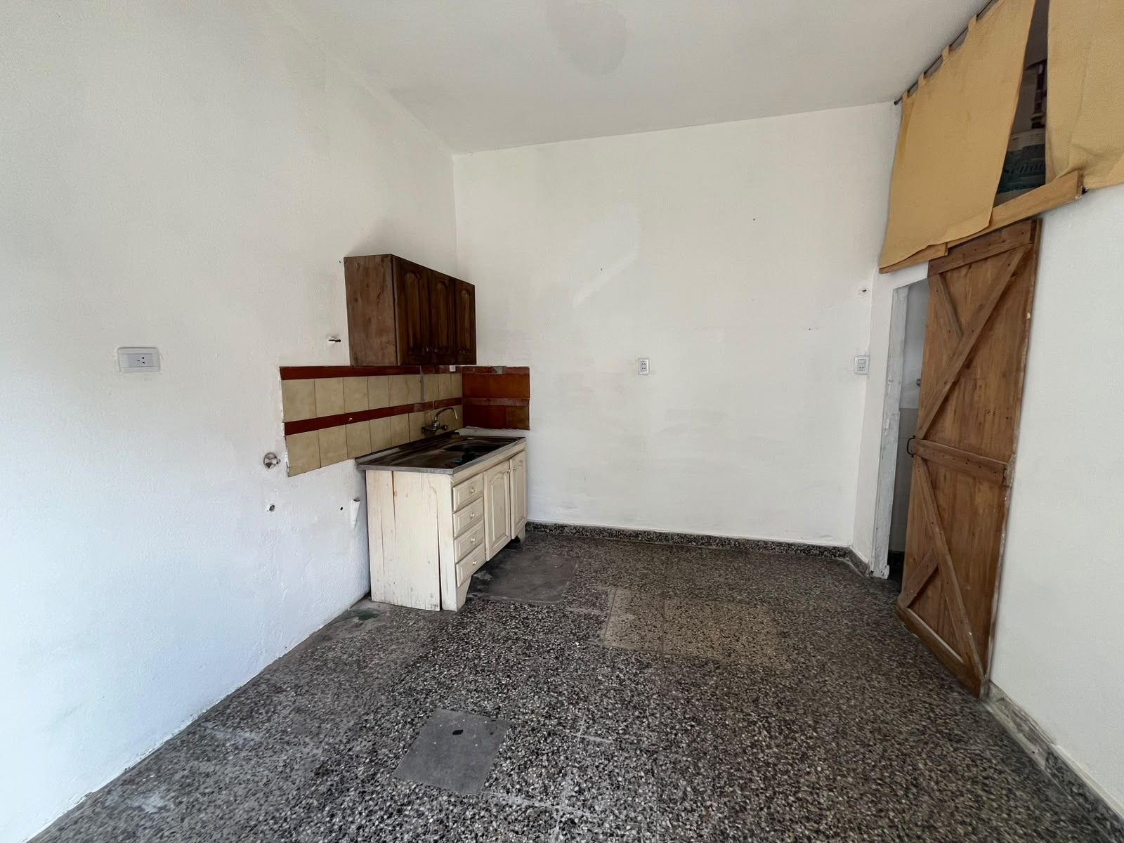 ALQUILER DEPARTAMENTO DOS AMBIENTES. LA TABLADA — foto 5