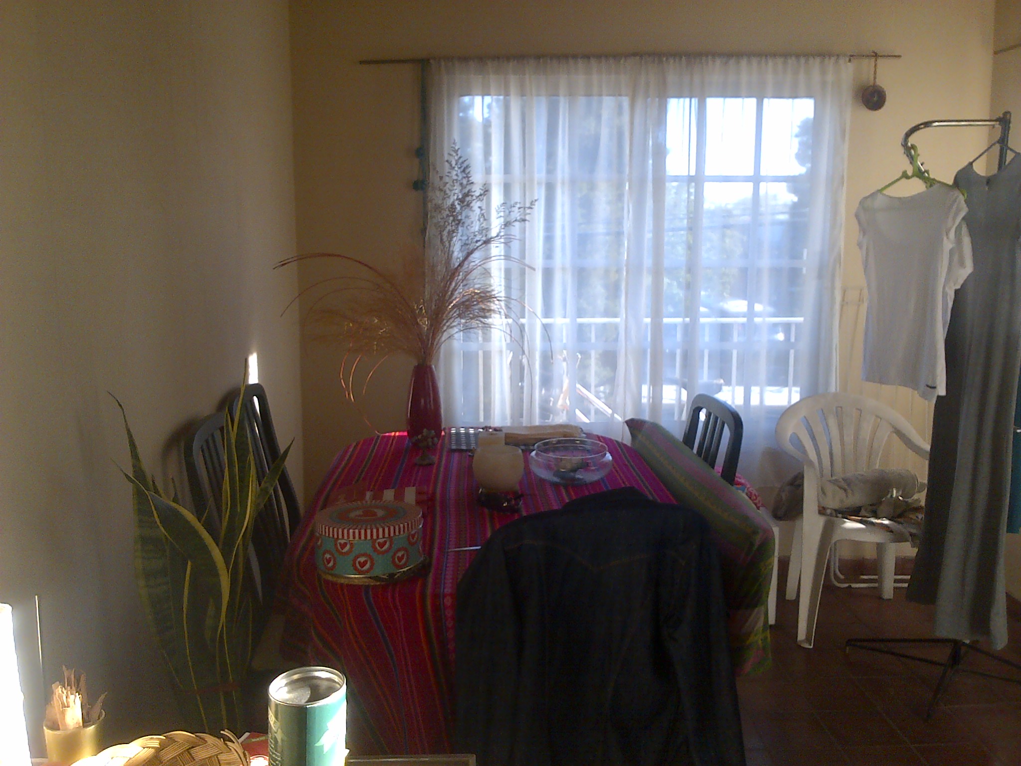 Vende casa 3 ambientes en 3 plantas Lomas del mirador PERMUTA — foto 13