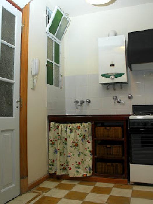 CASA DE PASILLO EN BARRIO MARTIN — foto 2