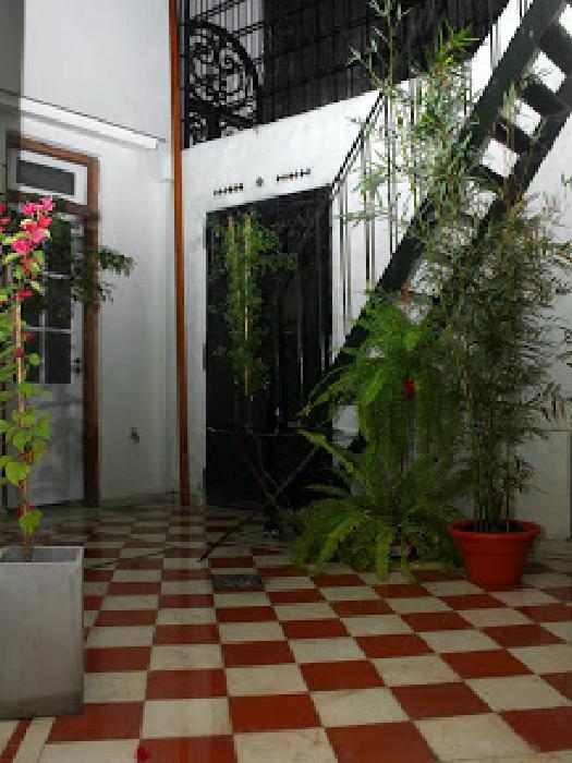 CASA DE PASILLO EN BARRIO MARTIN — foto 5