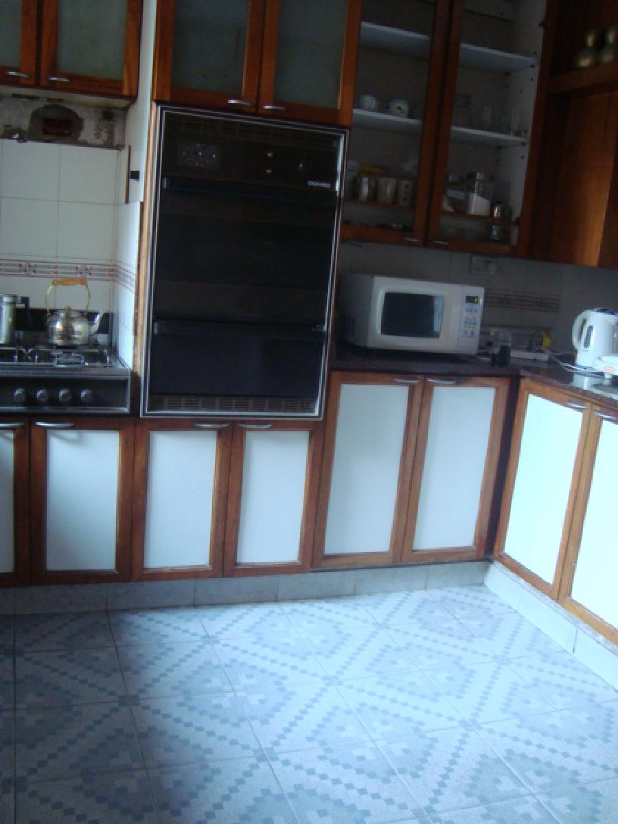 CASA DE 8 DORMITORIOS ZONA PARQUE INDEPENDENCIA - 6