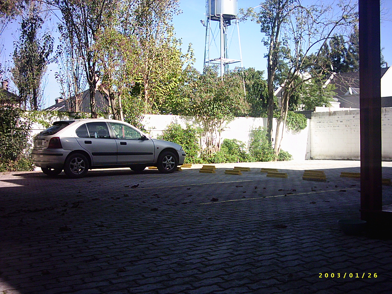 Triplex Frente.