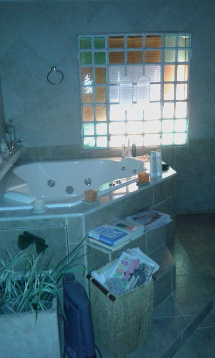 Casa quinta de categoría, pileta y quincho - 7