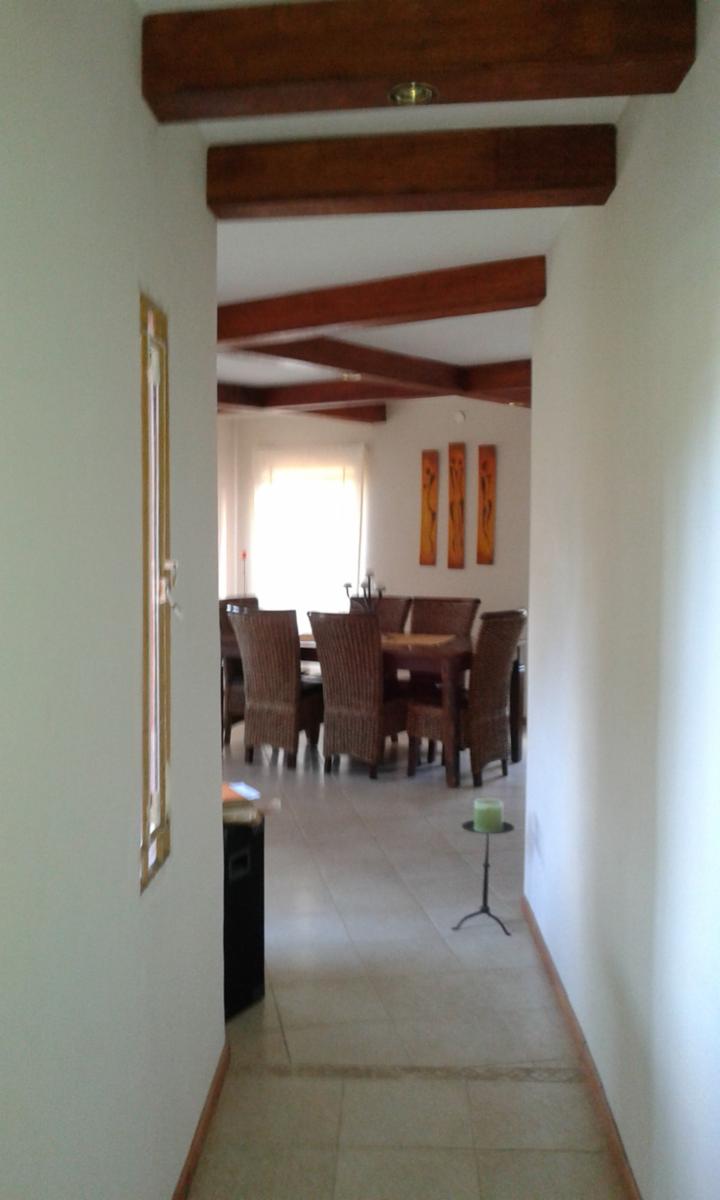 Casa quinta de categoría, pileta y quincho - 12