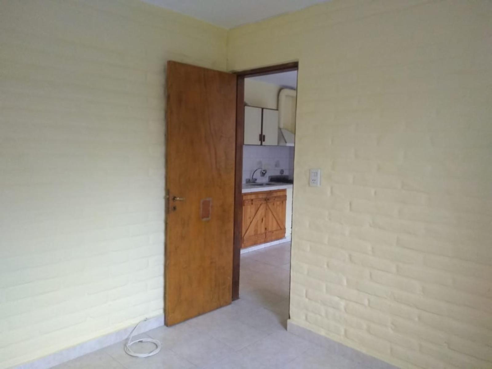 Departamento interno en planta baja de dos dormitorios en Banda Norte - 2