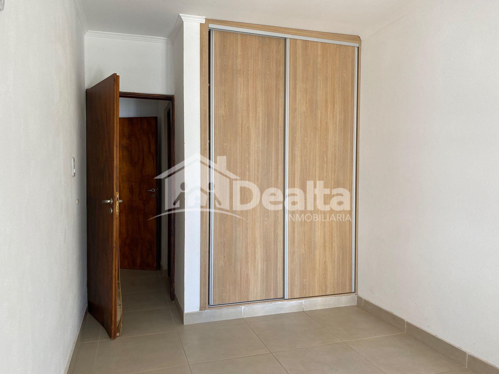Casa en planta alta en alquiler. - 13