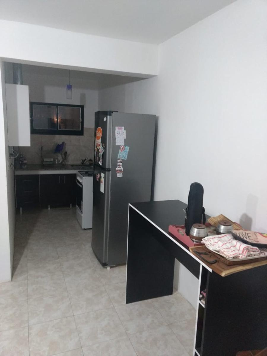 Casa de 2 dormitorios en zona Viejo Hospital