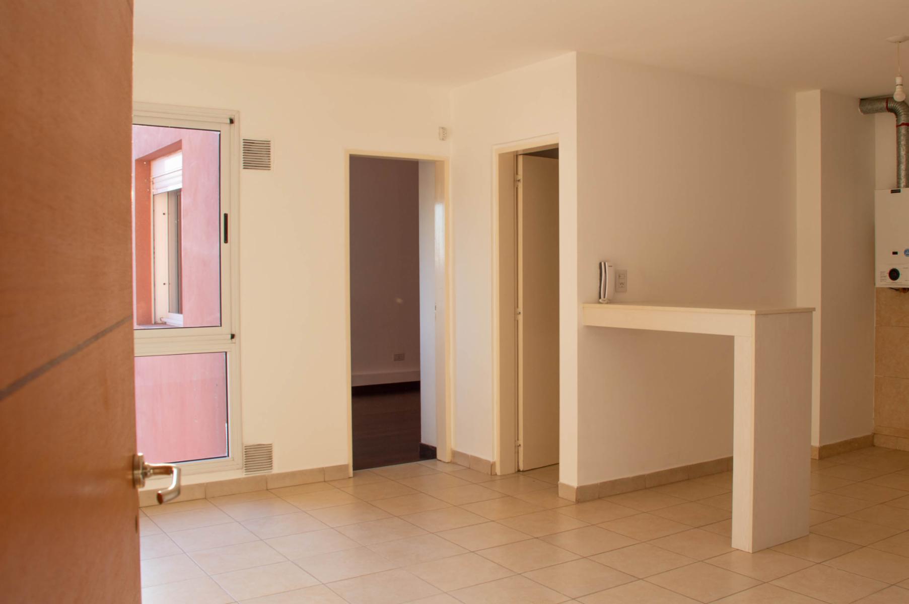 Departamento de 1 dormitorio en zona nueva terminal y nuevo hospital — foto 2