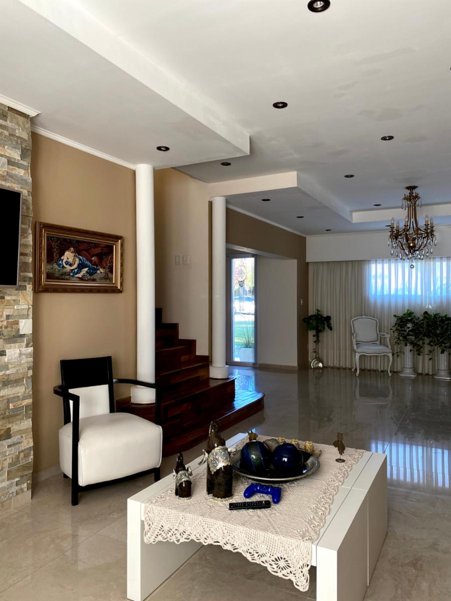 Casa de 3 dormitorios en Country Causana localidad de Malagueño — foto 2