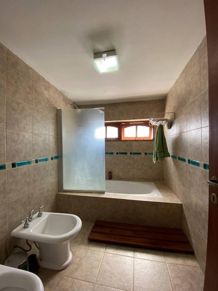 Casa con local en venta — foto 8