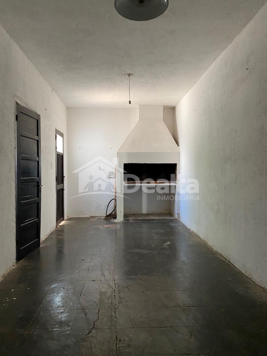 Casa interna de 2 habitaciones. Disponible en Febrero - 21