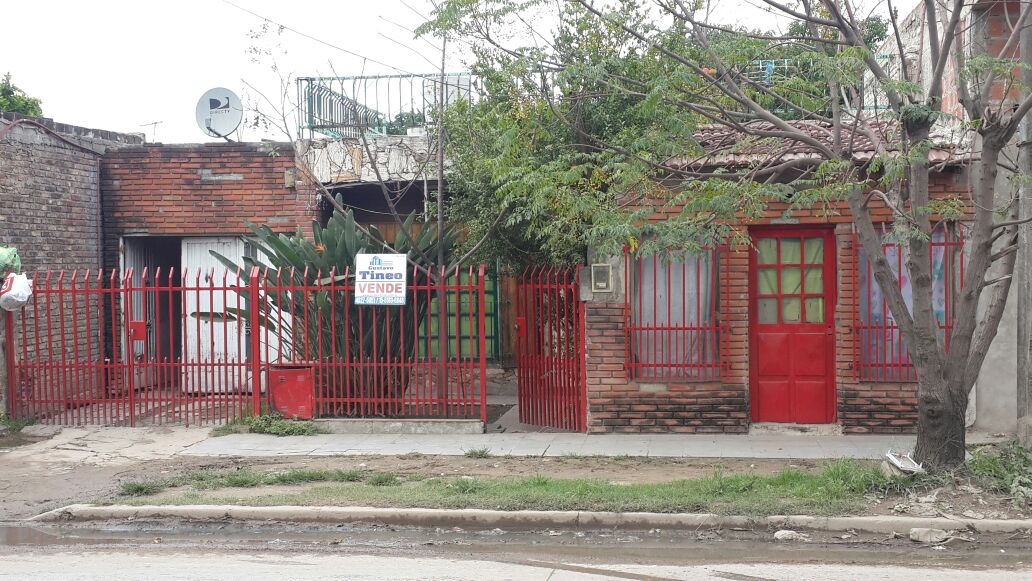 TRES AMBIENTES CON LOCAL EN G. CATAN — foto 2