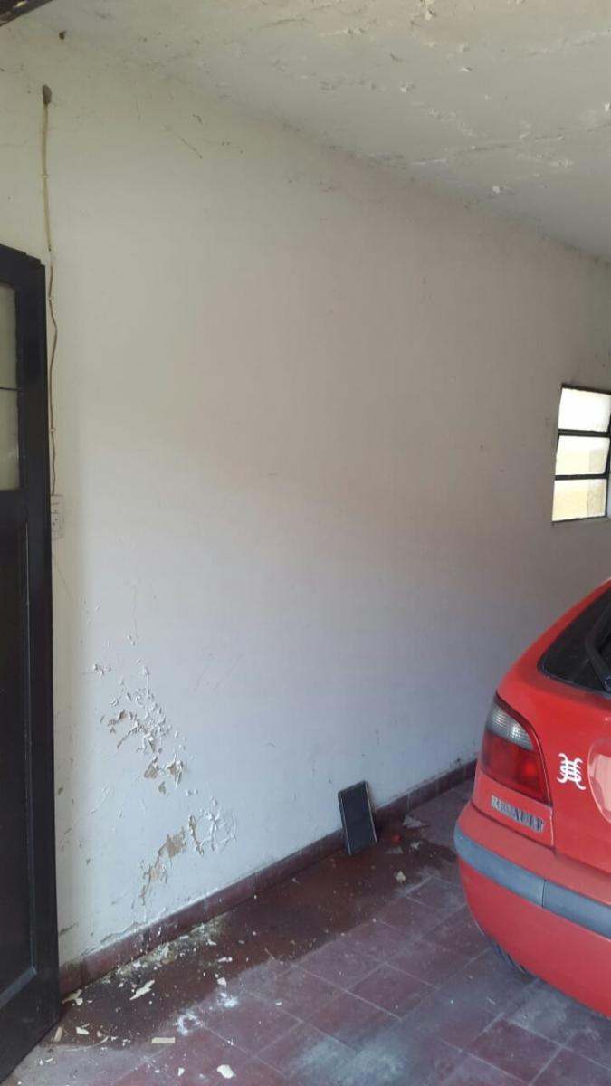 IMPORTANTE CASA DE 2 PLANTAS Y 5 AMBIENTES — foto 3