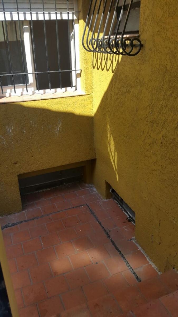 IMPORTANTE CASA DE 2 PLANTAS Y 5 AMBIENTES — foto 8