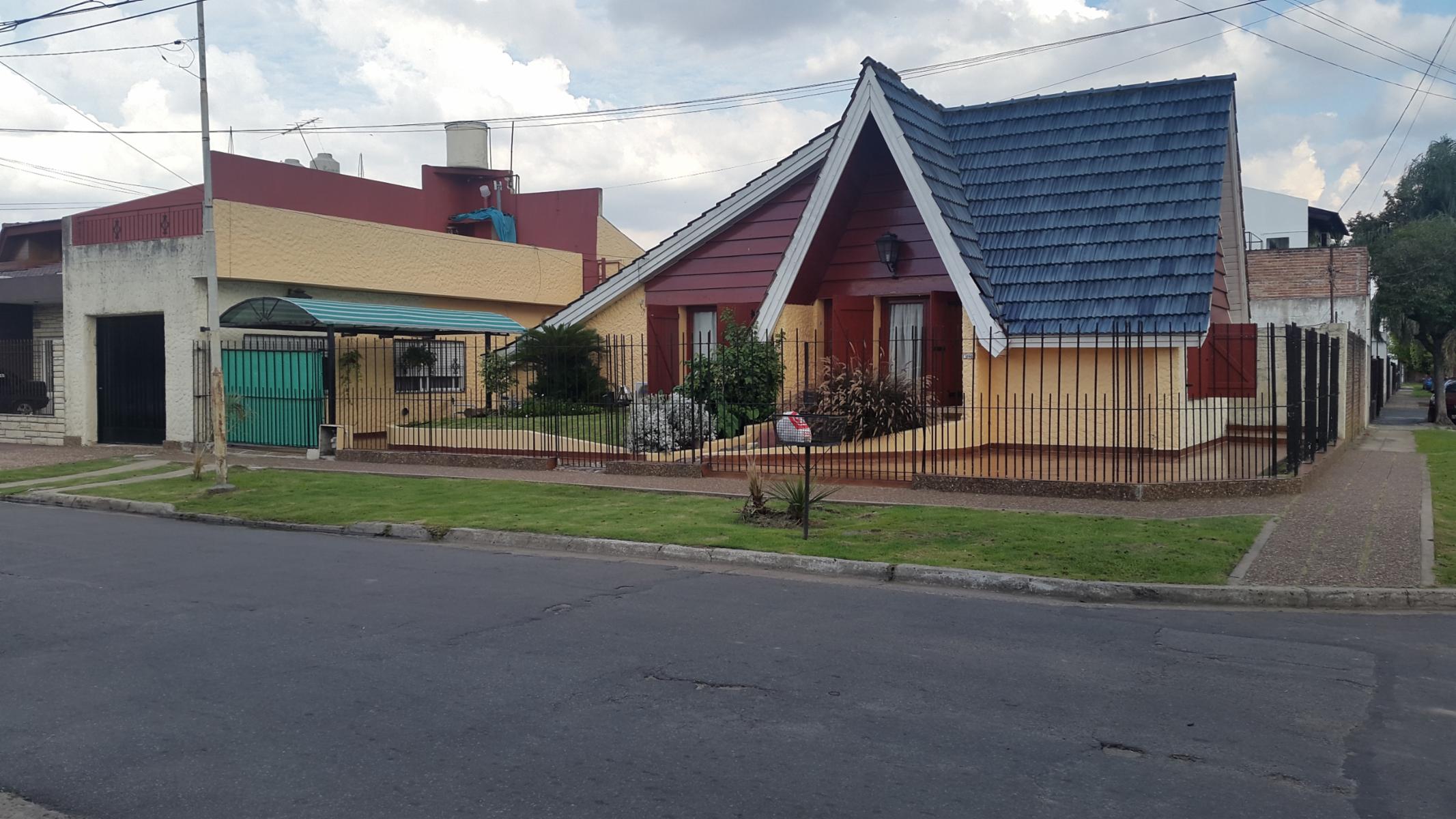 IMPORTANTE PROPIEDAD DE 3 AMBIENTES EN ESQUINA EN DOS LOTES — foto 8