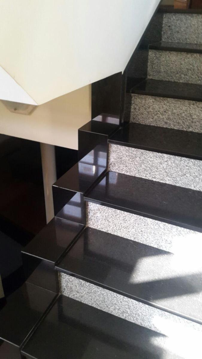 OPORTUNIDAD - CHALET DE 8 AMBIENTES Y DOS PLANTAS PARA EXIGENTES — foto 9