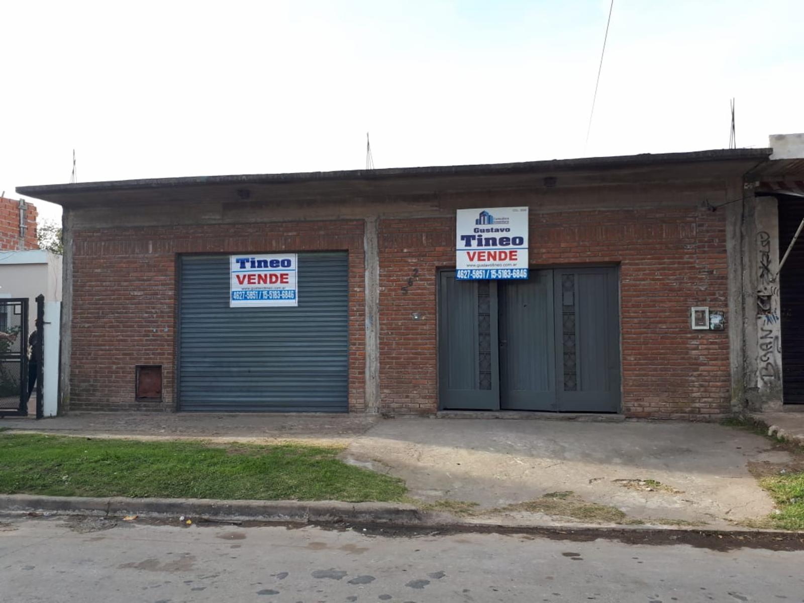 CASA DE 3 AMBIENTES CON LOCAL Y PREPARADO PARA SEGUIR CONSTRUYENDO SOBRE TERRENO DE 400m²
