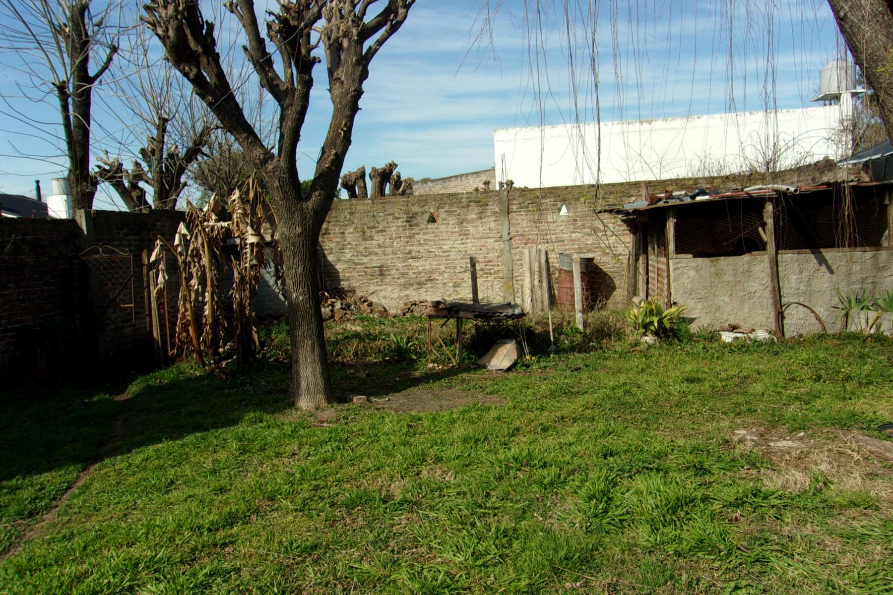 CASA DE 3 AMBIENTES EN TERRENO DE 300 m² A 5 CUADRAS DE LA RUTA 200 — foto 2