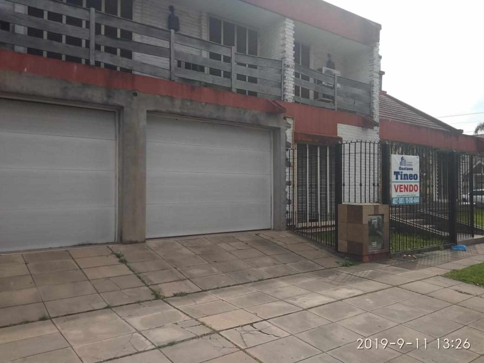 CASA DE DOS PLANTAS DE 450 m² EN ESQUINA BIEN EQUIPADA Y CON TODO EL CONFORT QUE UNO PUEDA DESEAR EN CASTELAR — foto 4
