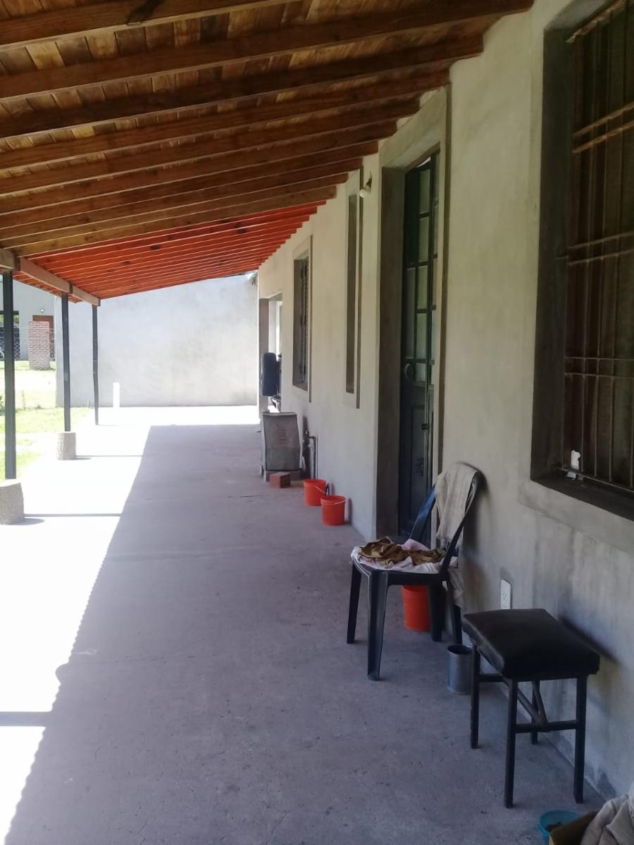 CASA ESTILO CAMPO EN LA CIUDAD DE VILLARS EN TERRENO DE 750 m² - 13