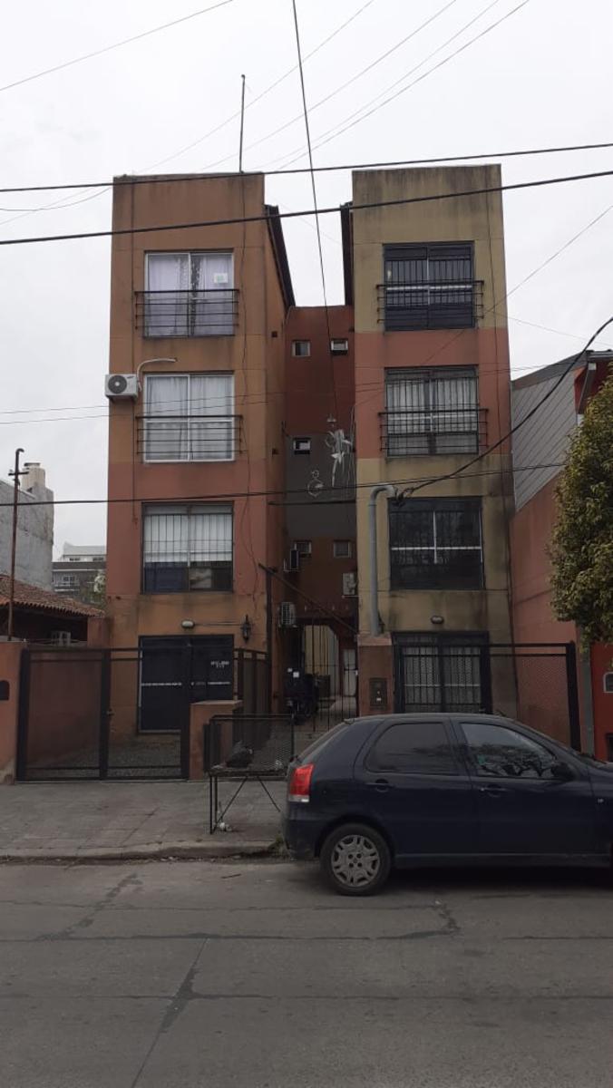 DEPARTAMENTO MONOAMBIENTE A UNA CUADRA DE IMPORTANTE AVENIDA ZONA MORÓN — foto 2