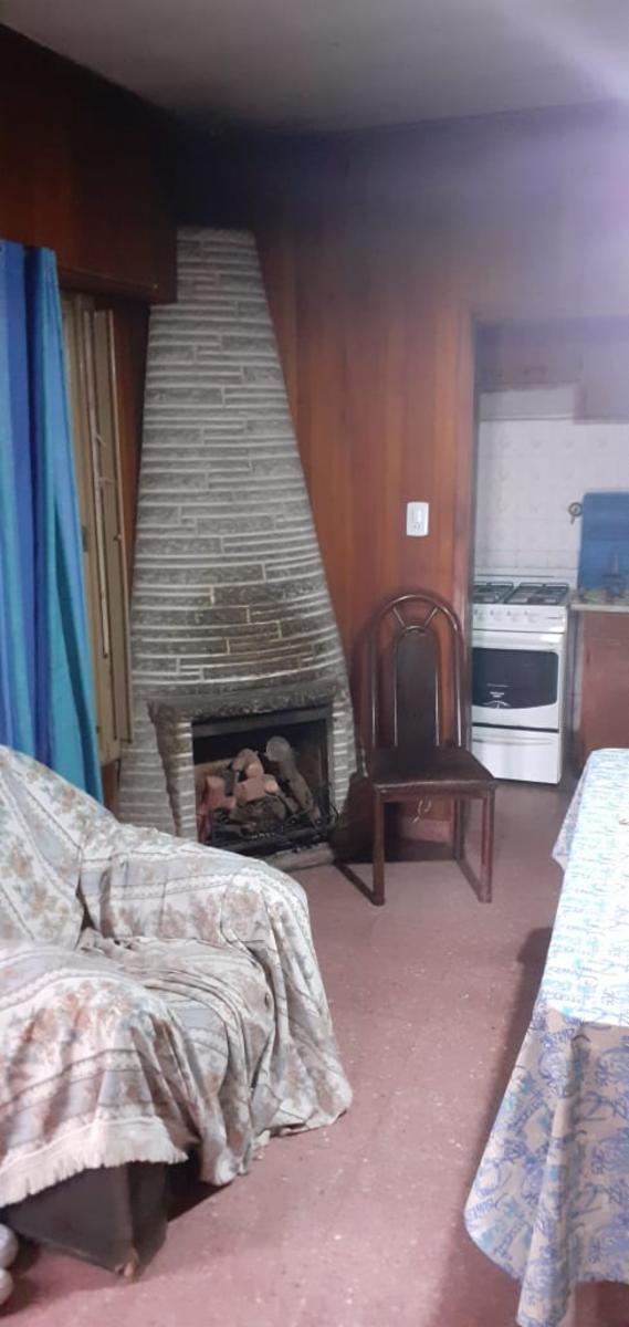 EXCELENTE PROPIEDAD CON UNA CASA EN ESQUINA, DEPARTAMENTO A TERMINAR Y DOS LOCALES EN BLOQUE — foto 5