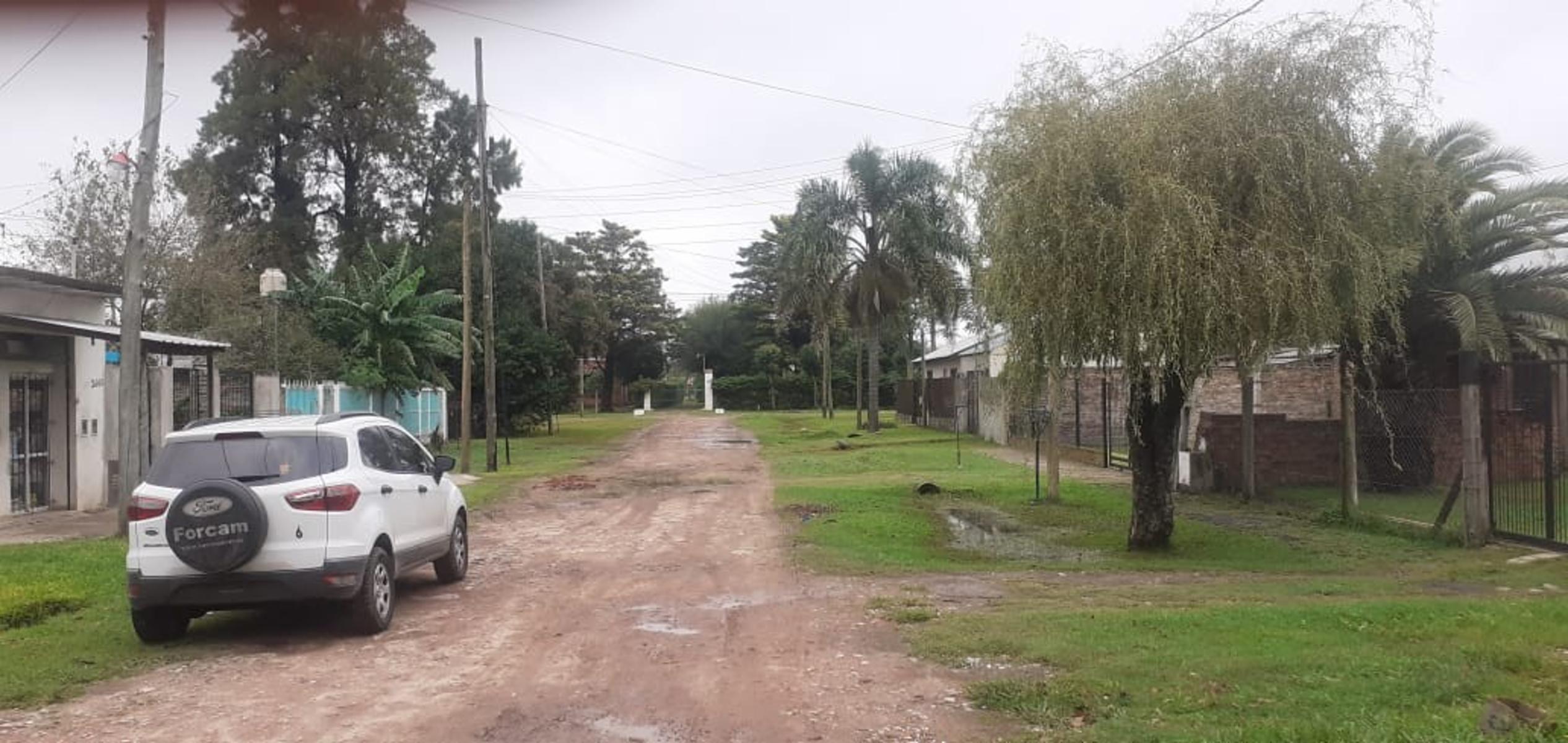 CASA SOBRE ÁMPLIO LOTE DE 860 m² EN PONTEVEDRA A 4 CUADRAS DE BOULEVAR UNIÓN — foto 7