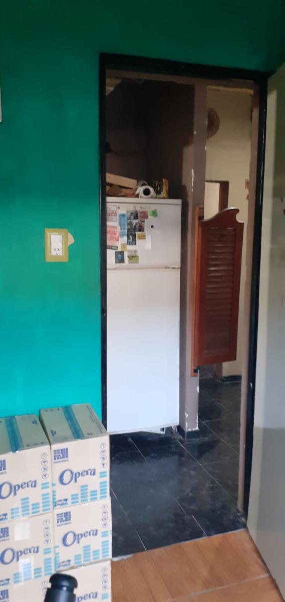 SE VENDE PH CON 2 DEPARTAMENTOS (UNO A TERMINAR) SOBRE LA AV. HIPÓLITO YRIGOYEN EN MORÓN — foto 6