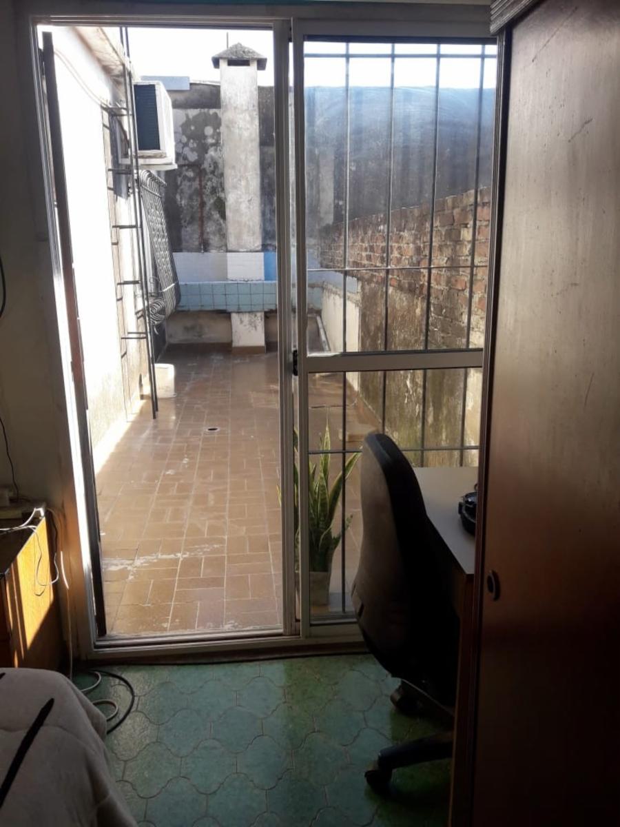 ÁMPLIA CASA DE 4 AMBIENTES DE 2 PLANTAS CON LOCAL EN LAFERRERE — foto 13