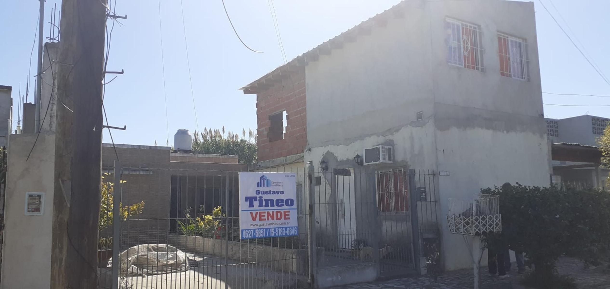 VENTA – CASA Y DEPARTAMENTO EN LAS ZONA DE LA BASE AEREA DE MORÓN — foto 2