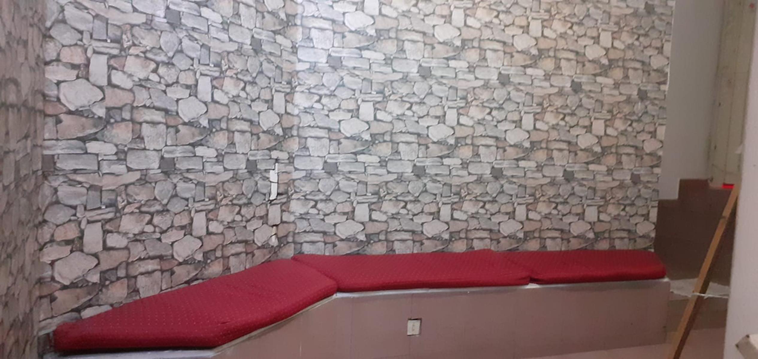 SE ALQUILAN TRES OFICINAS PARA USO COMERCIAL Y/O PROFESIONAL - 3
