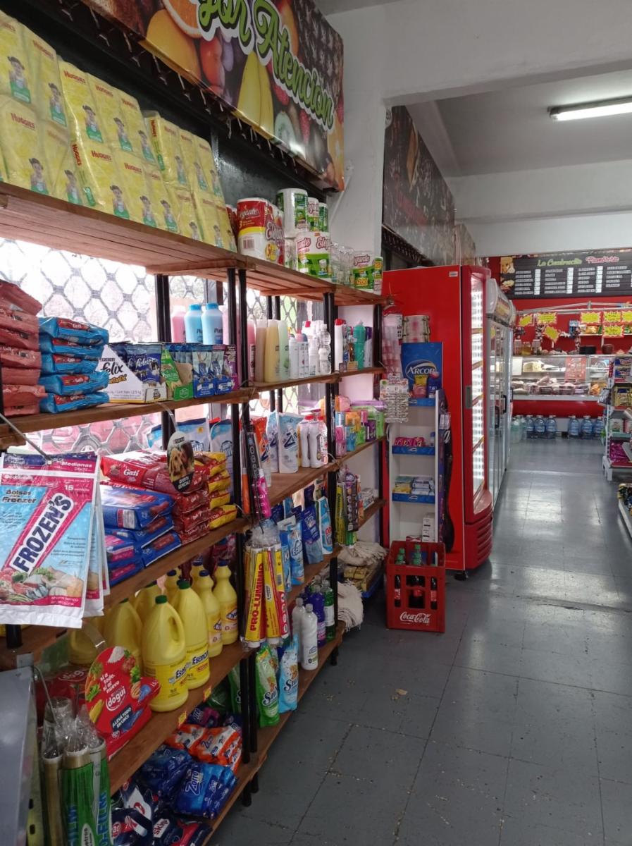 SE VENDE FONDO DE COMERCIO DE AUTOSERVICIO FUNCIONANDO CON INSTALACIONES COMPLETAS en Morón — foto 2