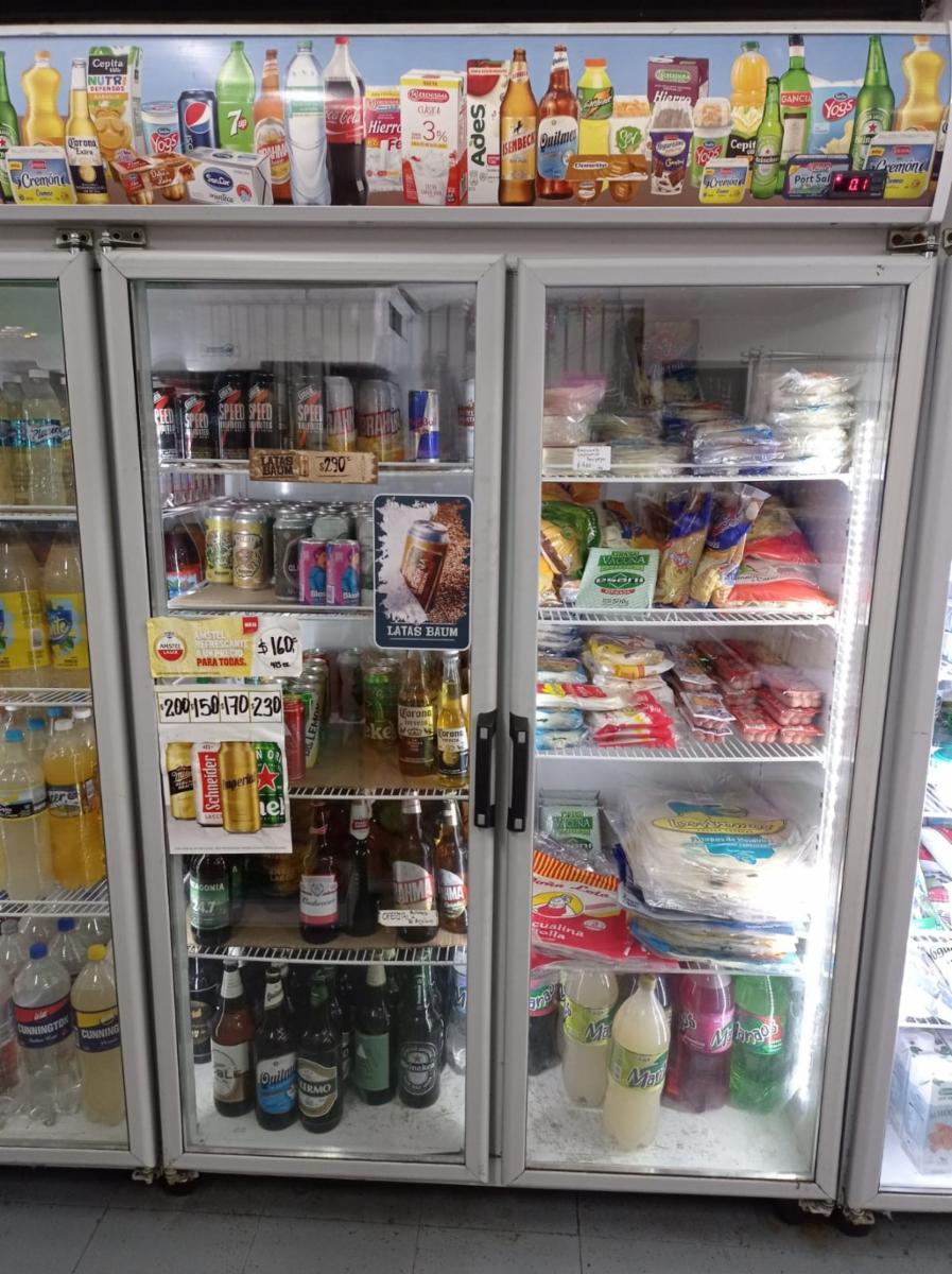SE VENDE FONDO DE COMERCIO DE AUTOSERVICIO FUNCIONANDO CON INSTALACIONES COMPLETAS en Morón — foto 5