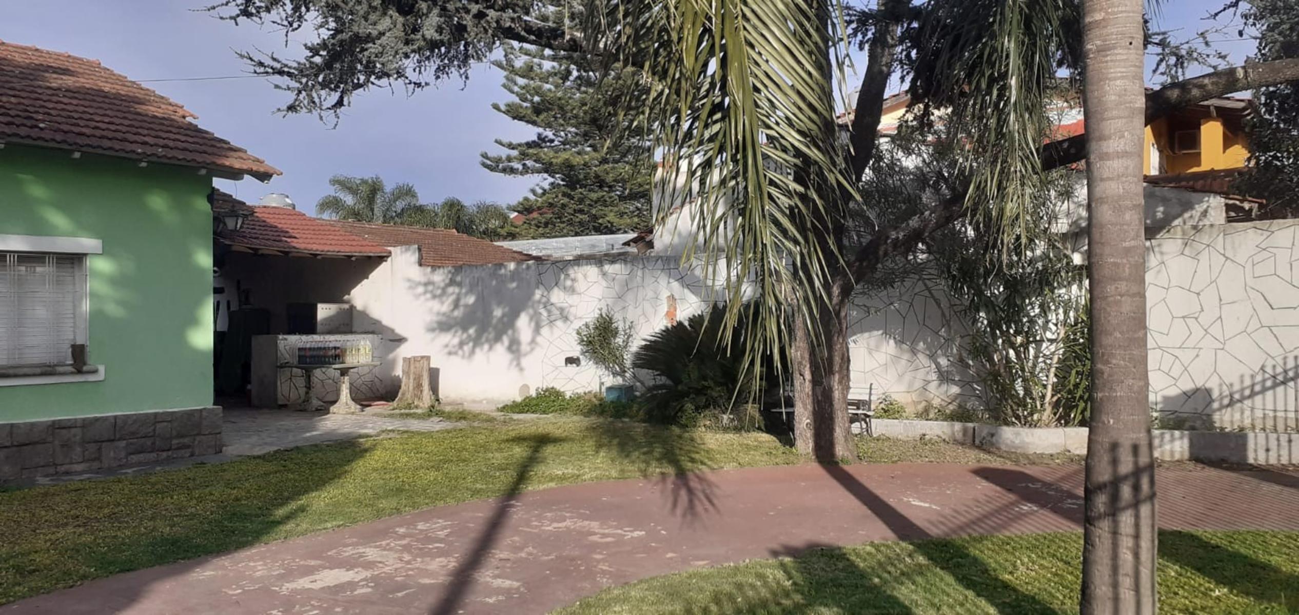 IMPORTANTE PROPIEDAD EN 2 LOTES EN ESQUINA -IDEAL INVERSORES — foto 4