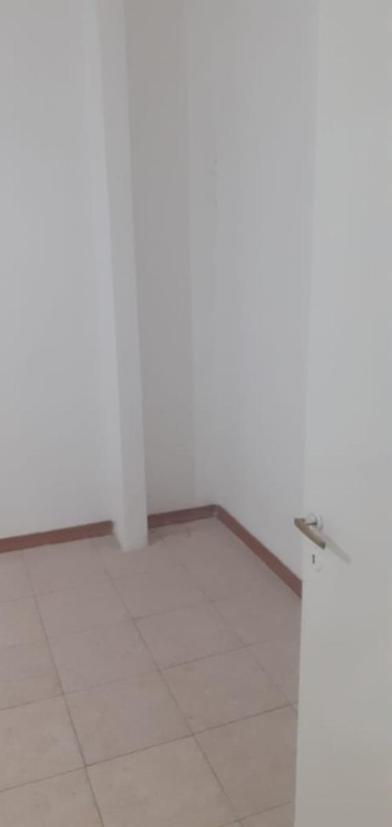 VENTA - CHALET DE TRES AMBIENTES ZONA VILLA UDAONDO — foto 3
