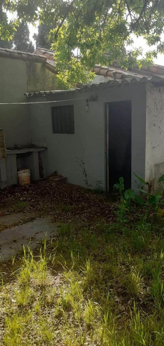 VENTA - CHALET DE TRES AMBIENTES ZONA VILLA UDAONDO — foto 12