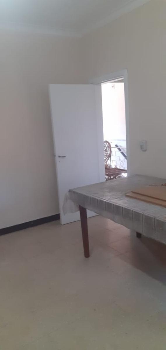 VENTA - Amplio PH en Planta Alta de 3 Ambientes a Metros de Av. H. Yrigoyen — foto 12