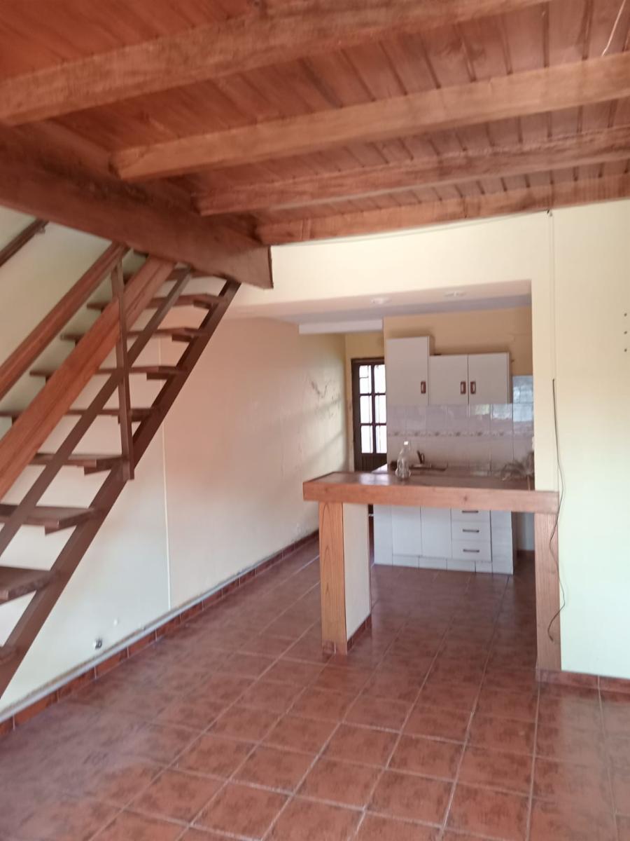 DUPLEX DE 2 AMB. Y MEDIO AMBIENTES CON COCHERA EN CASTELAR - 5