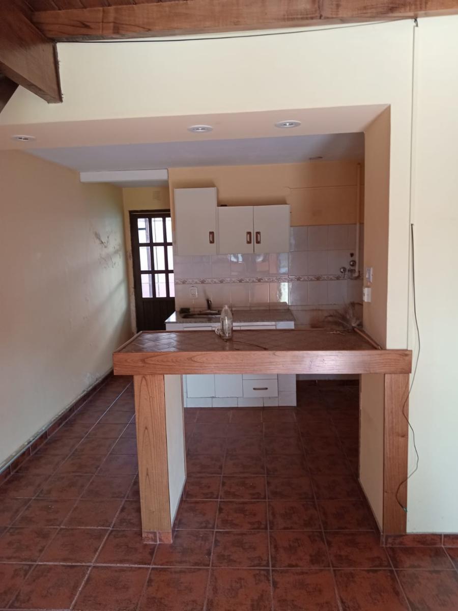 DUPLEX DE 2 AMB. Y MEDIO AMBIENTES CON COCHERA EN CASTELAR - 8