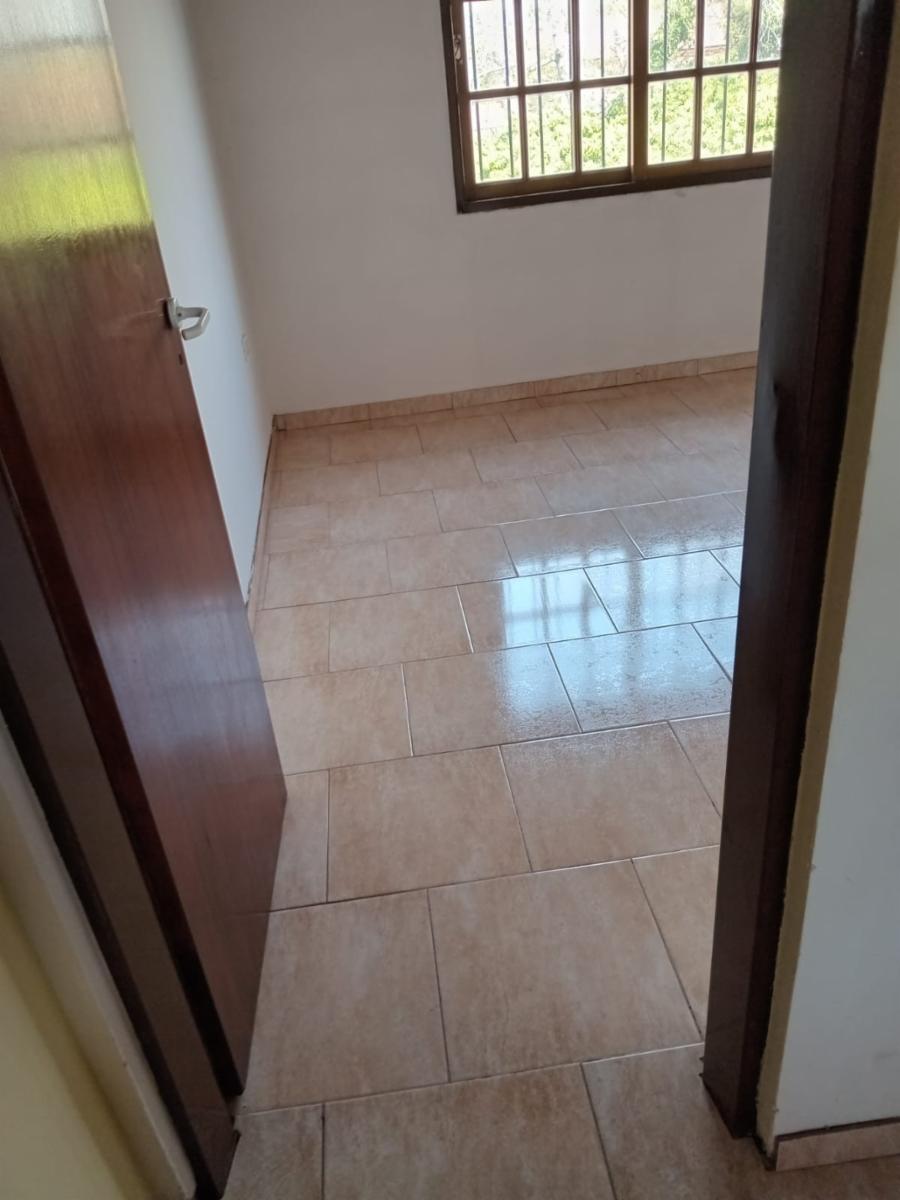 DUPLEX DE 2 AMB. Y MEDIO AMBIENTES CON COCHERA EN CASTELAR - 9
