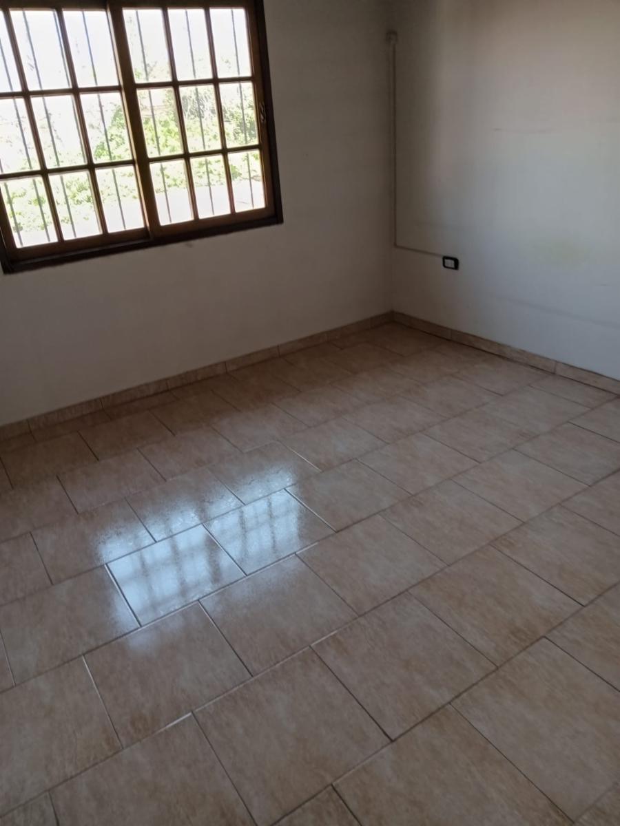 DUPLEX DE 2 AMB. Y MEDIO AMBIENTES CON COCHERA EN CASTELAR - 12