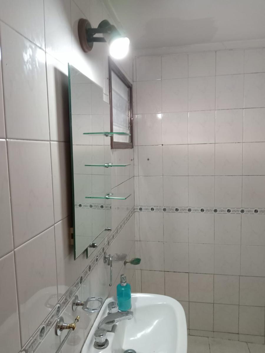 DUPLEX DE 2 AMB. Y MEDIO AMBIENTES CON COCHERA EN CASTELAR - 20