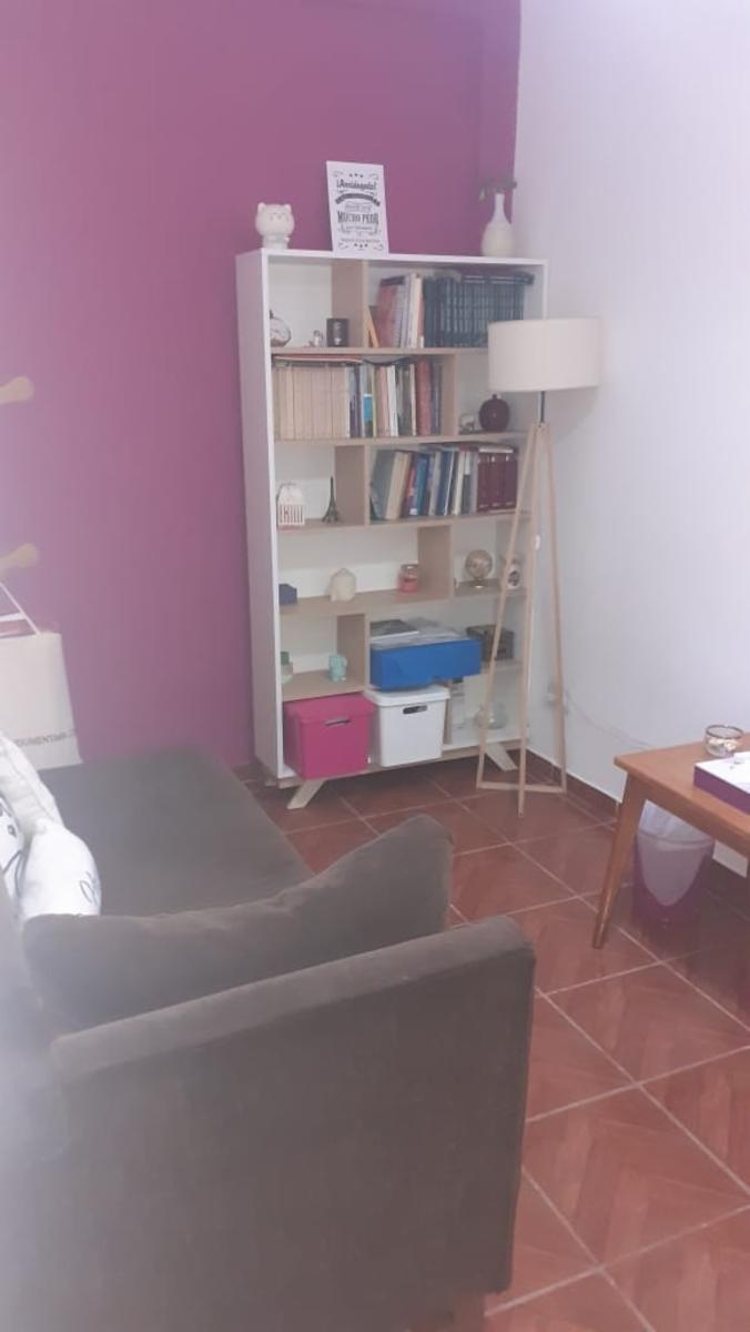 EXCELENTE PH 3 AMB. EN IMPECABLE ESTADO A METROS DE CLÍNICA AGÜERO IDEAL CONSULTORIO MÉDICO — foto 3